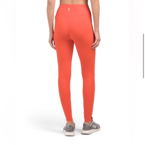 FP Movement Hearts Aflutter Ruffle Leggings NWOT - Picture 2 of 9